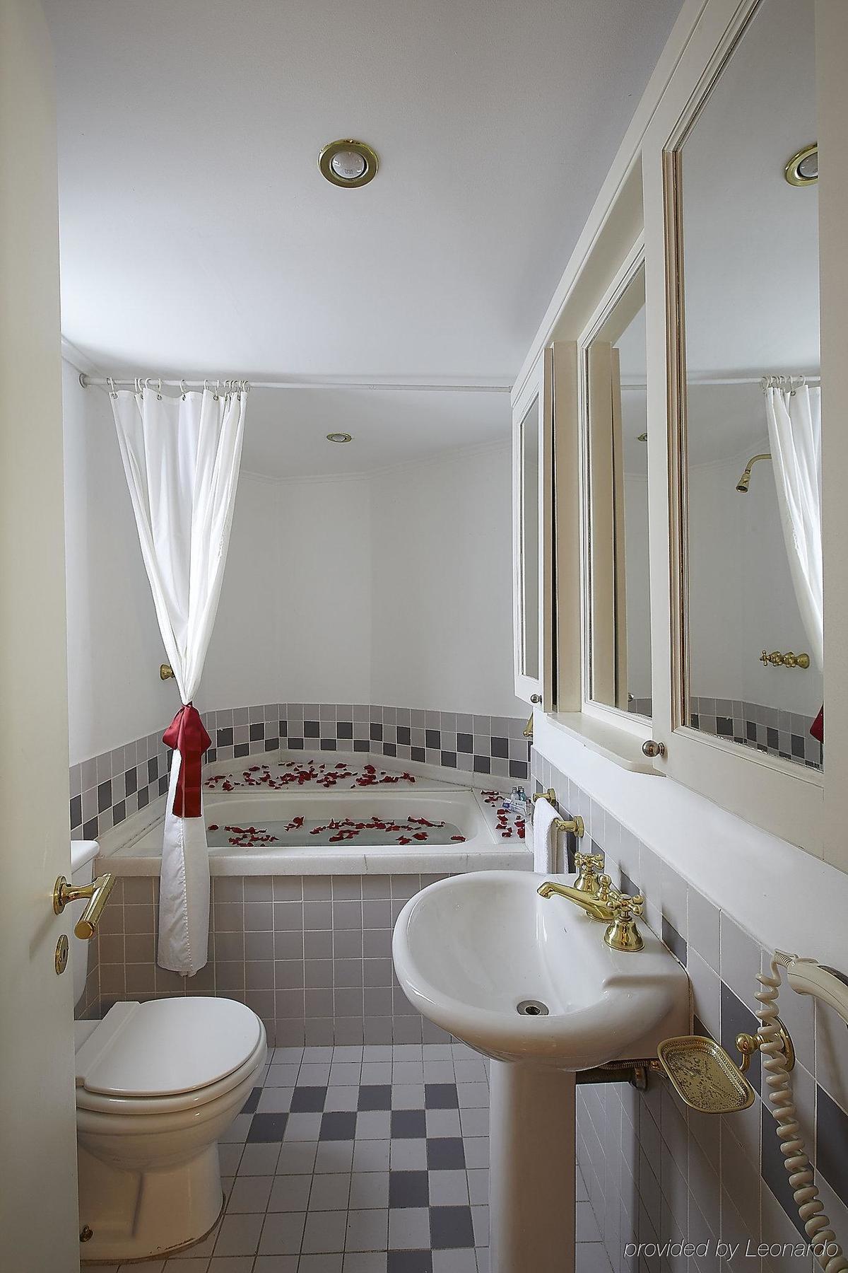 Hotel Transamerica Classic Higienópolis 4*